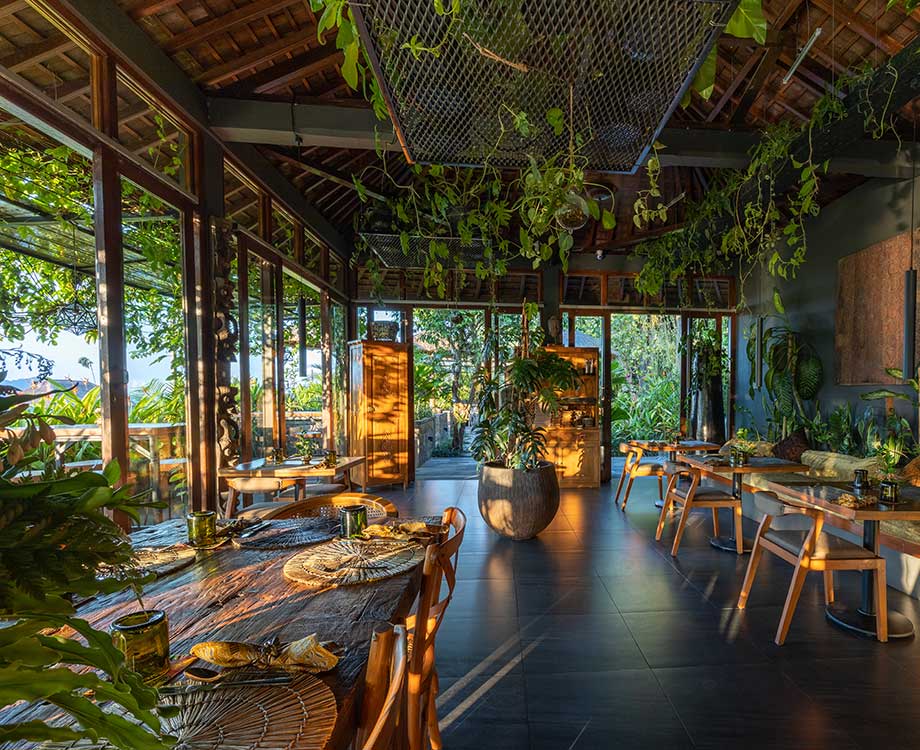 Asri Dinning